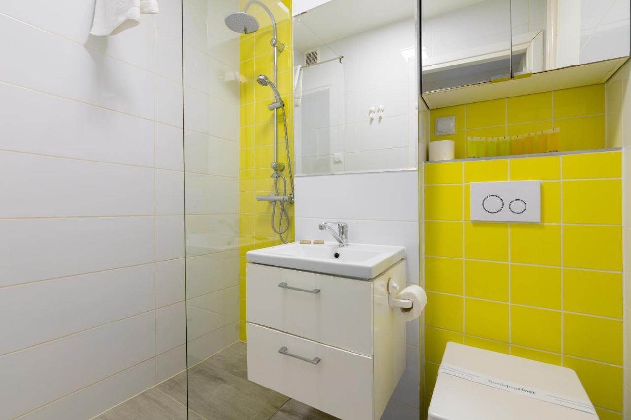 Rondo Onz Sunny Apartment Варшава Экстерьер фото