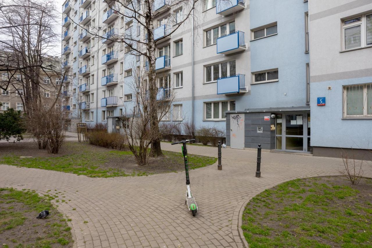 Rondo Onz Sunny Apartment Варшава Экстерьер фото