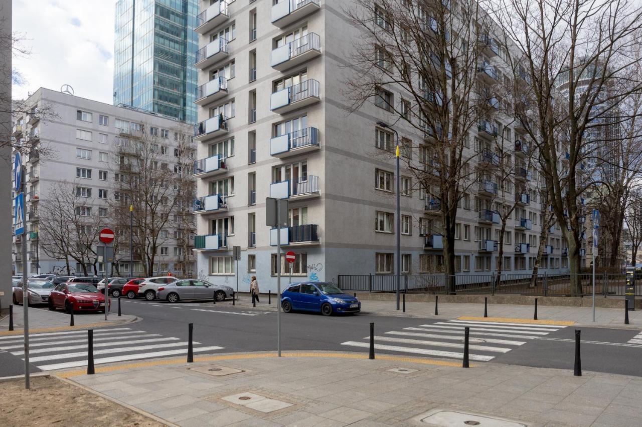 Rondo Onz Sunny Apartment Варшава Экстерьер фото